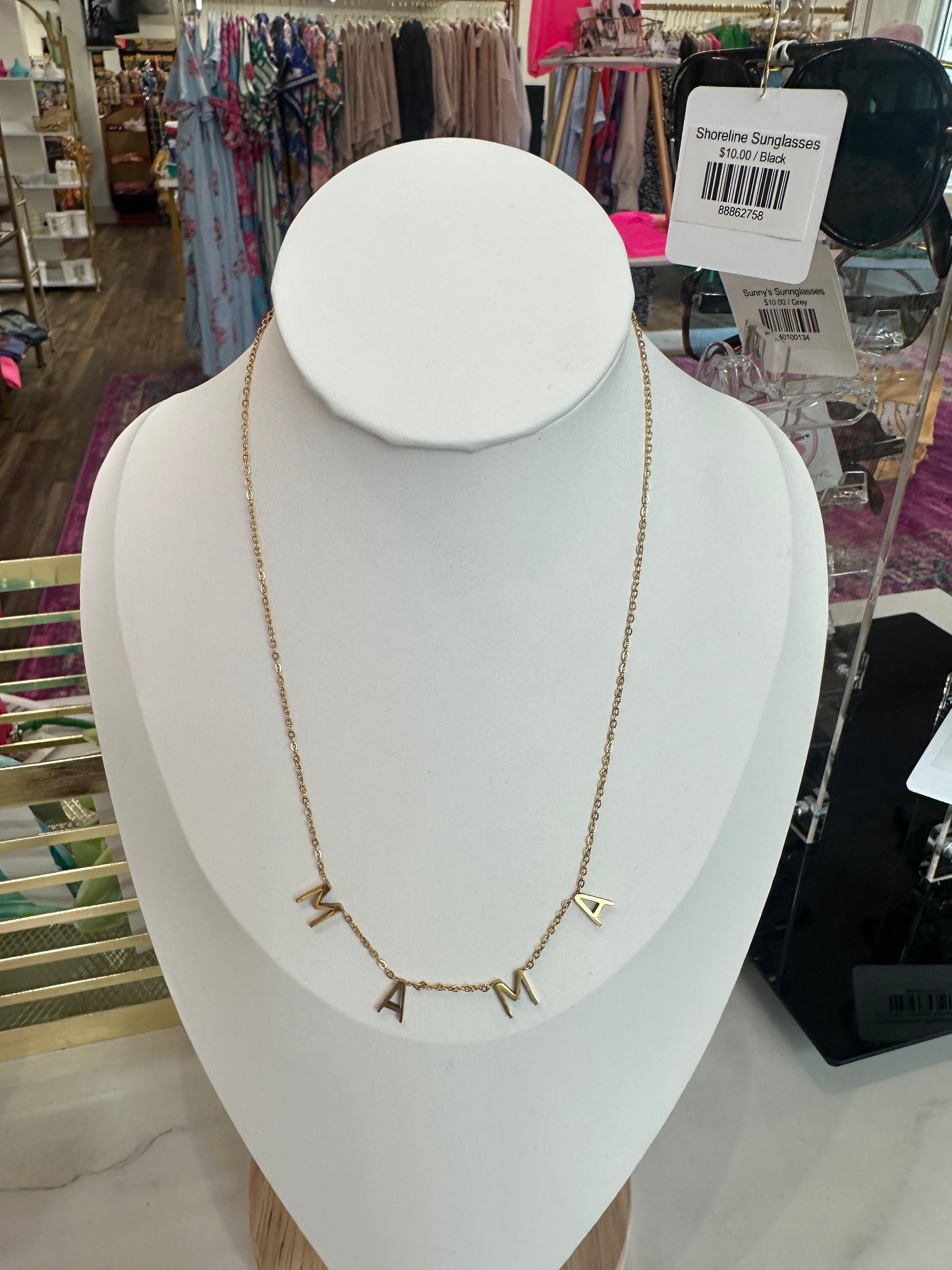 MAMA Necklace