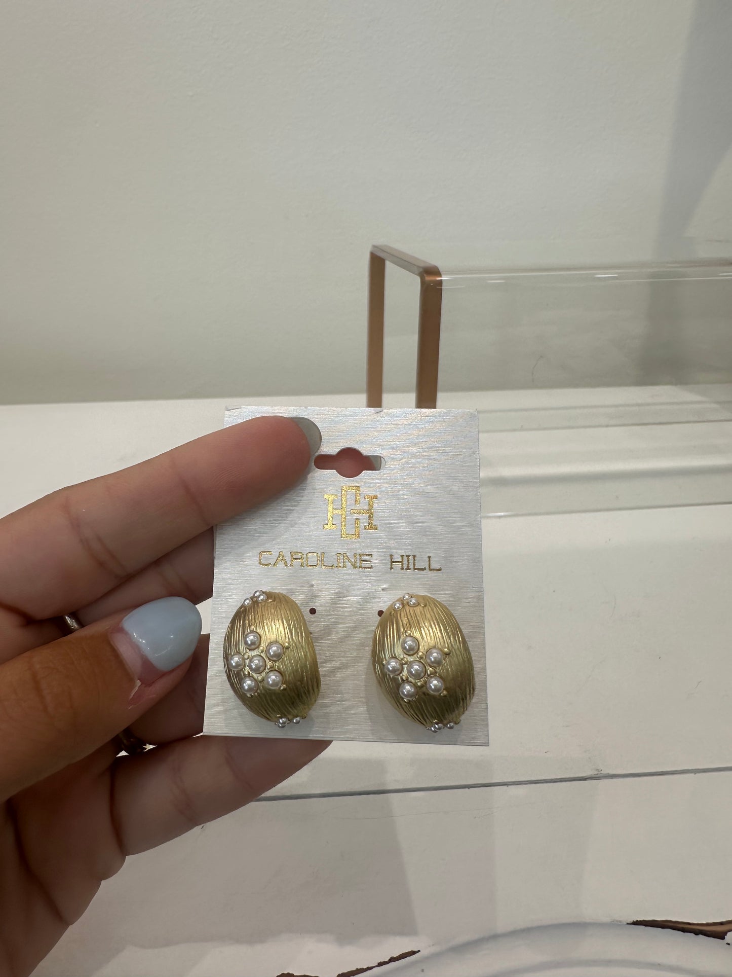 CH - Bailee Pearl Flower Oval Earring