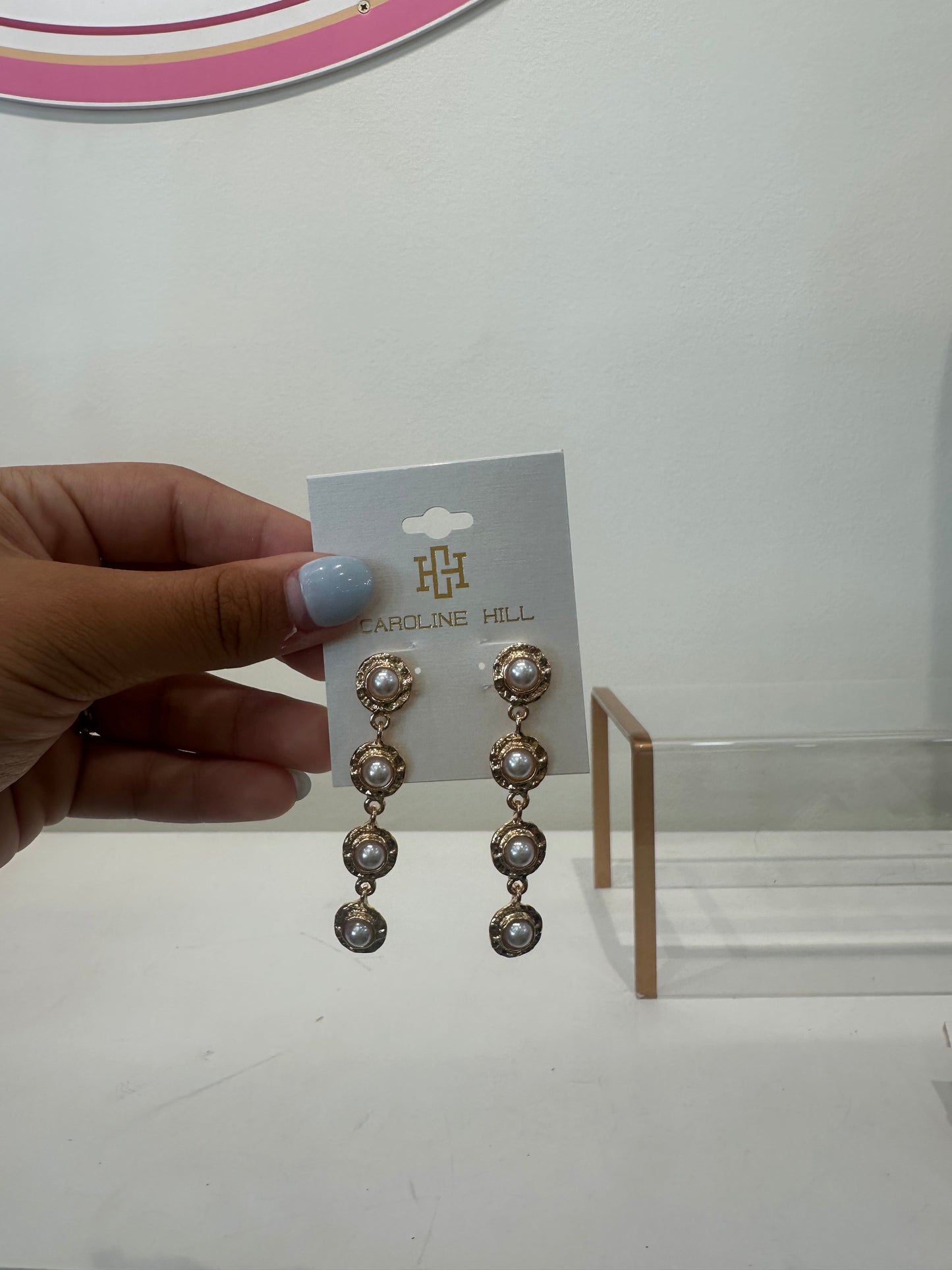Caroline Hill- Aella Hammered Pearl Dangle Earring