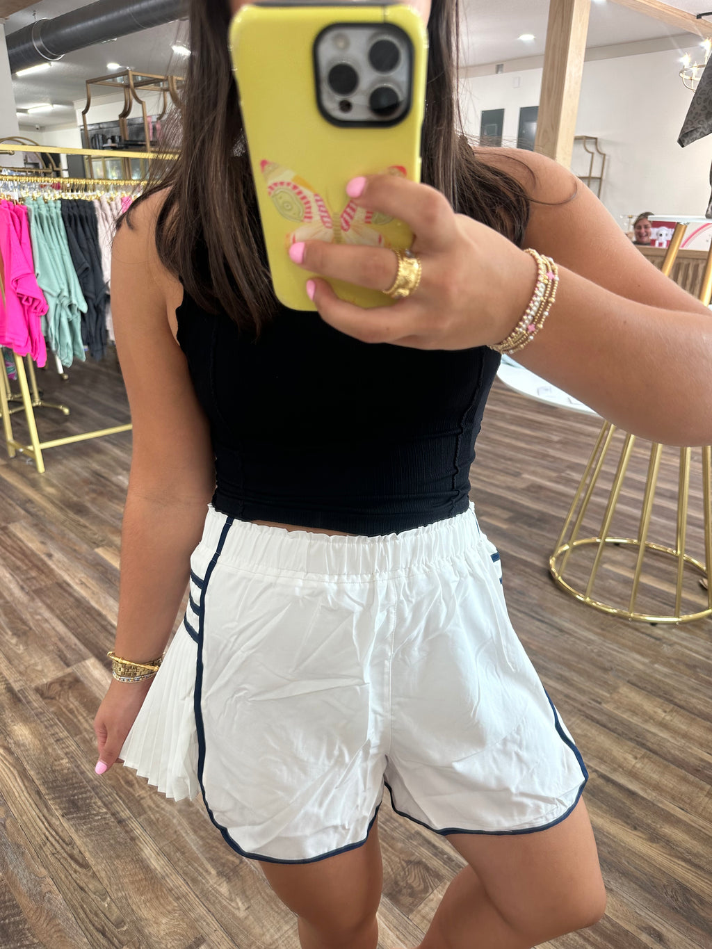 Off Duty Pleated Shorts