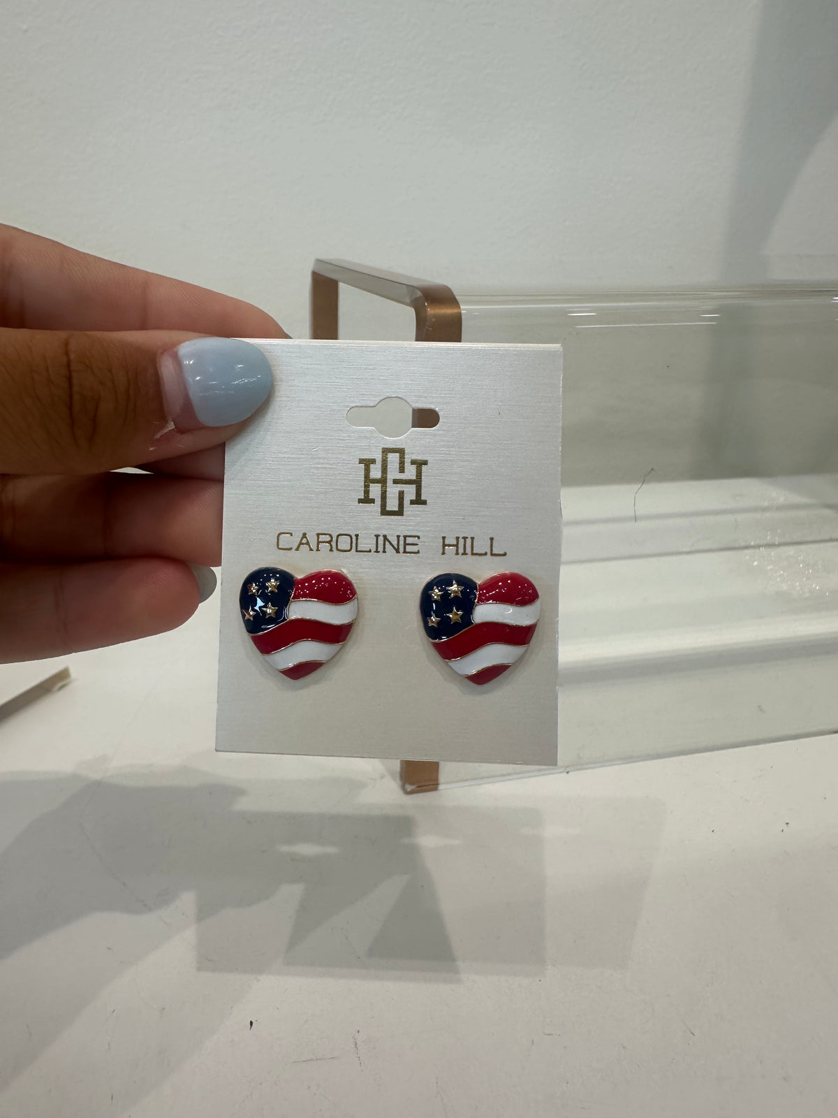 CH- Banner Heart Stud