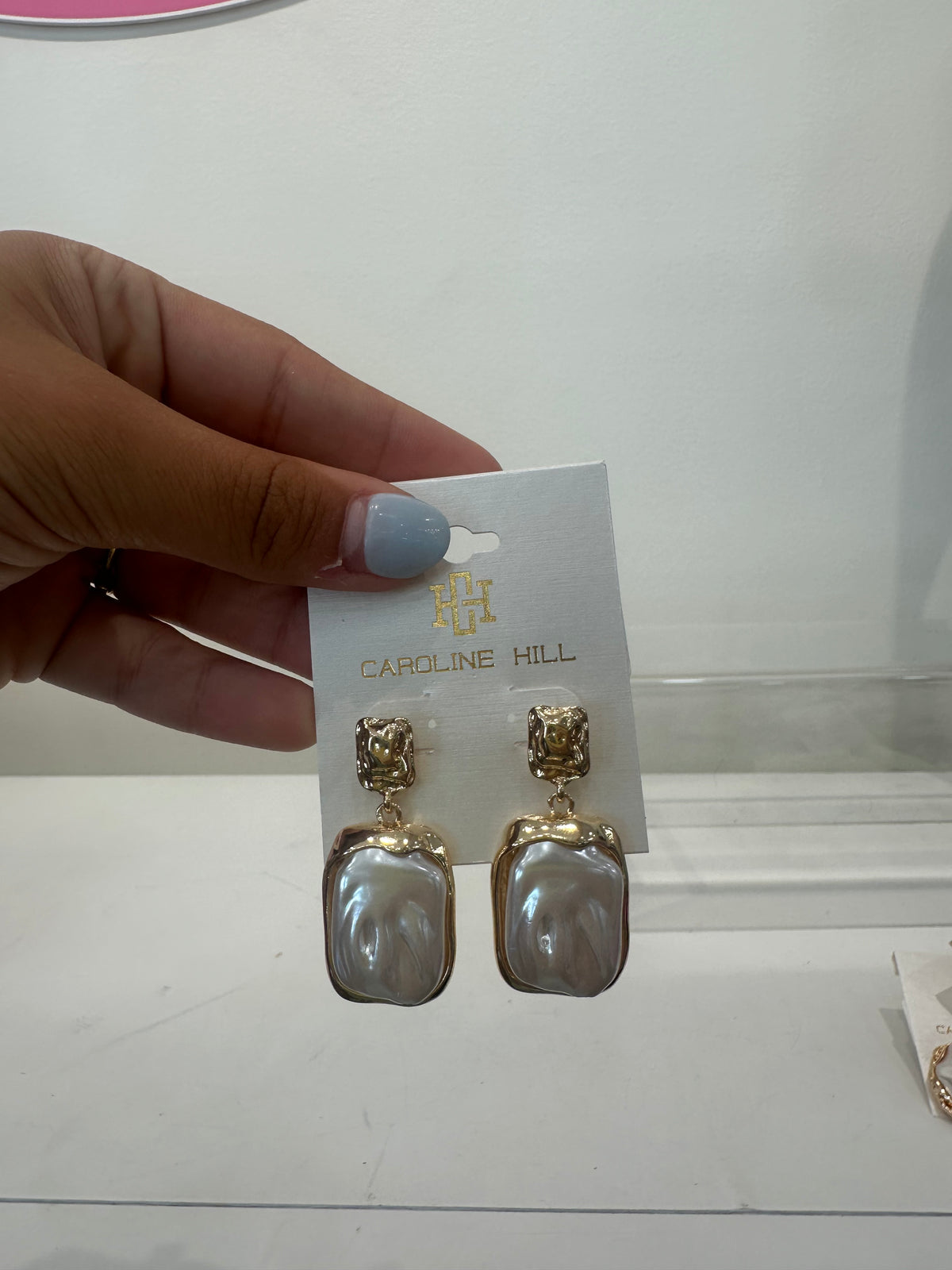 Caroline Hill-Alora Geometric Pearl Earring Gold