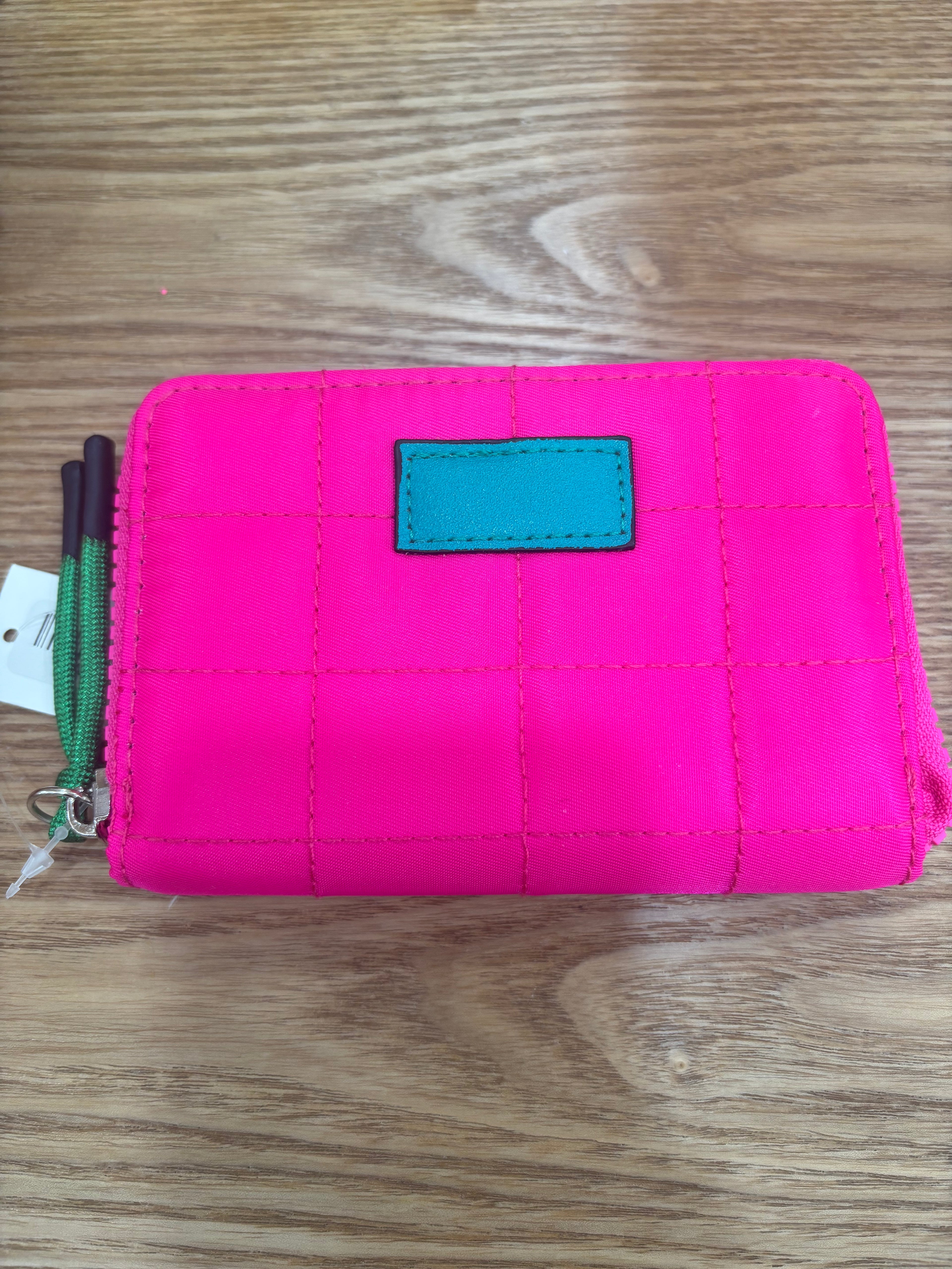 Electric pink pocket